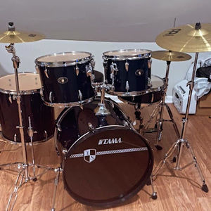 Meet your Posher, Jackson